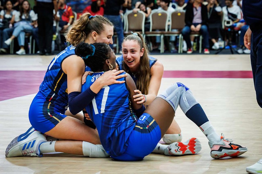 Mondiali F.: Più di 2.000.000 su Rai1 per Italia-Brasile. 23,8% di shate