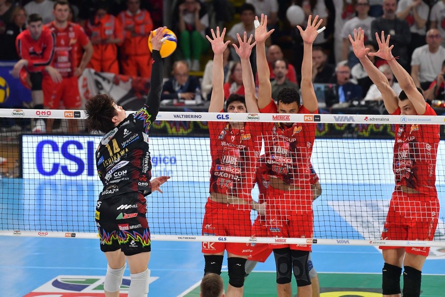 Superlega: L'analisi. Lube impeccabile, servizio e nervi saldi fanno la differenza a Perugia