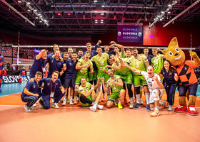 EuroVolley: Slovenia senza ostacoli, Serbia travolta 3-0! Soli avanti ai Quarti EuroVolley: Slovenia senza ostacoli, Serbia travolta 3-0! Soli avanti ai Quarti