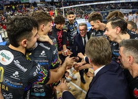 Perugia: Lorenzetti “Complimenti ai ragazzi, oggi eccellenti. Dobbiamo continuare con semplicità e lavoro” Perugia: Lorenzetti “Complimenti ai ragazzi, oggi eccellenti. Dobbiamo continuare con semplicità e lavoro”