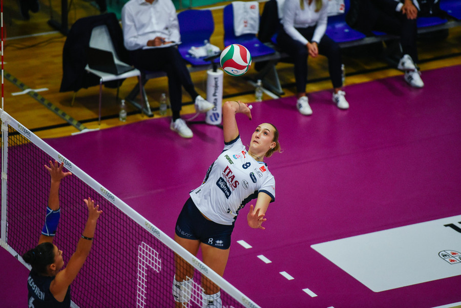 A2 Tigotà: Padova-Talmassons da vertice, nuovi tecnici a Messina e Busto. Giornata decisiva per la Coppa Italia A2 Tigotà: Padova-Talmassons da vertice, nuovi tecnici a Messina e Busto. Giornata decisiva per la Coppa Italia