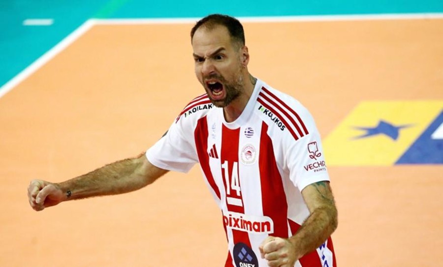 Dragan Travica, regista dell'Olympiacos
