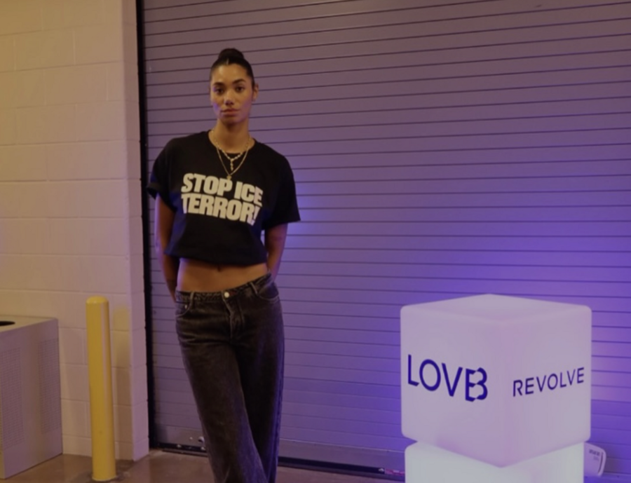 Impegno civile, Thompson: "Stop ICE terror!" Impegno civile, Thompson: "Stop ICE terror!"