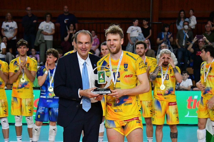 Jernej Terpin resta alla Tinet Prata anche in Superlega Jernej Terpin resta alla Tinet Prata anche in Superlega