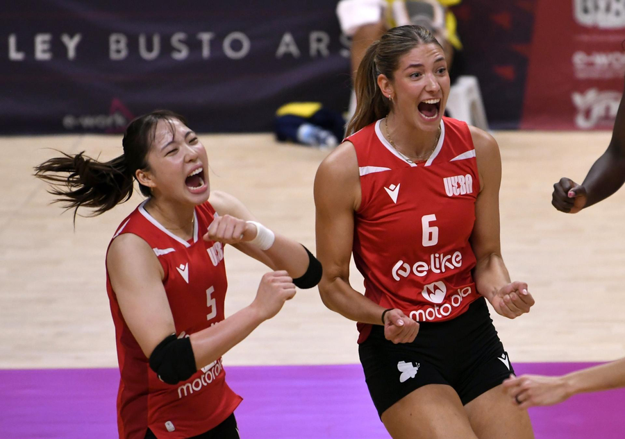 Busto Arsizio: UYBA supera il Galatasaray 3-0, debutto positivo per Parra