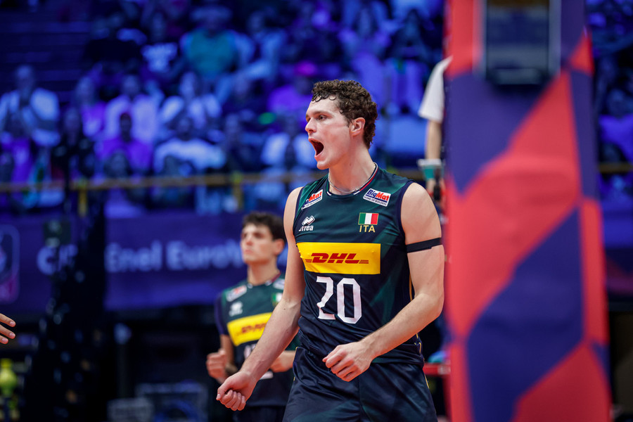 Eurovolley: Mati dopo la Slovacchia, "22 punti? Meglio farne cinque e vincere che 22 e perdere"... Eurovolley: Mati dopo la Slovacchia, "22 punti? Meglio farne cinque e vincere che 22 e perdere"...
