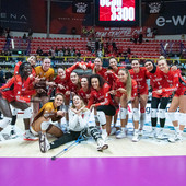 Serie A1 Tigotà: Scandicci raggiunge Conegliano, Milano e Busto in tre set, Monviso vince la maratona di Firenze Serie A1 Tigotà: Scandicci raggiunge Conegliano, Milano e Busto in tre set, Monviso vince la maratona di Firenze