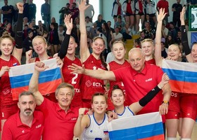 Cornacchia WC: A Pordenone la nazionale della Russia U17 festeggia il successo con bandiera e inno Cornacchia WC: A Pordenone la nazionale della Russia U17 festeggia il successo con bandiera e inno