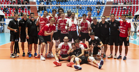 Sardinia International Volley Cup: Piacenza supera Lüneburg 3-0 e vola in finale Sardinia International Volley Cup: Piacenza supera Lüneburg 3-0 e vola in finale