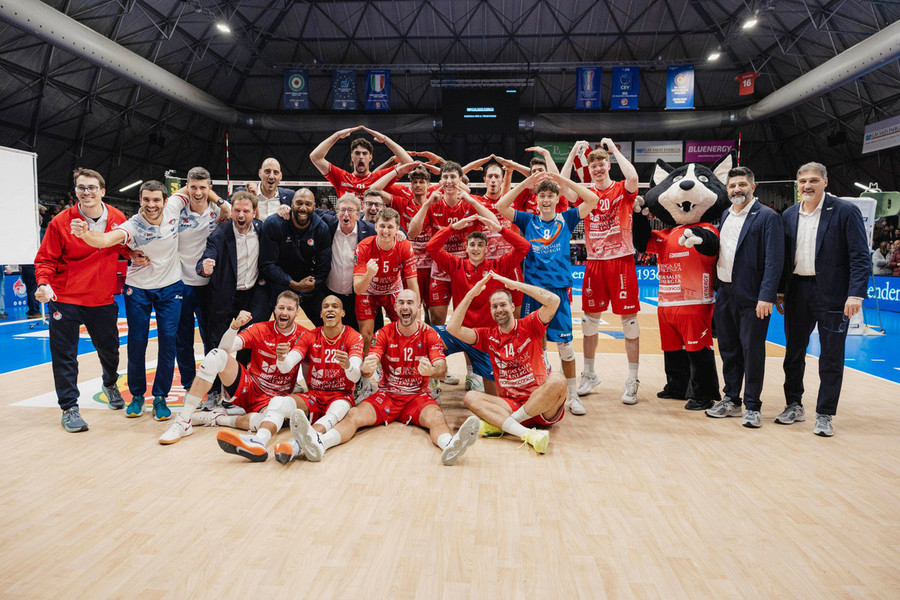 Del Monte Coppa Italia: Piacenza che colpo! 3-1 a Modena che non trova battuta e gioco Del Monte Coppa Italia: Piacenza che colpo! 3-1 a Modena che non trova battuta e gioco