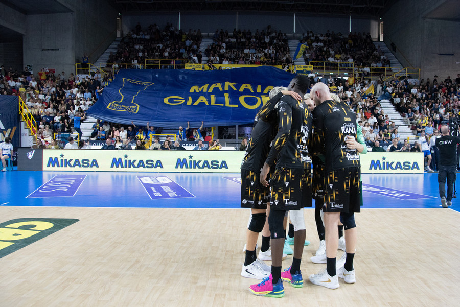 Superlega Credem Banca: Verona parte forte, 3-0 a Civitanova in Gara 1 di semifinale