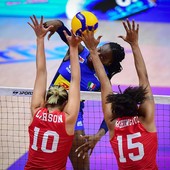 Egonu contro il muro USA neo Quarti di finale 2024