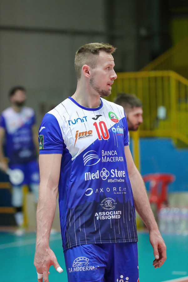tanislaw Wawrzynczyk