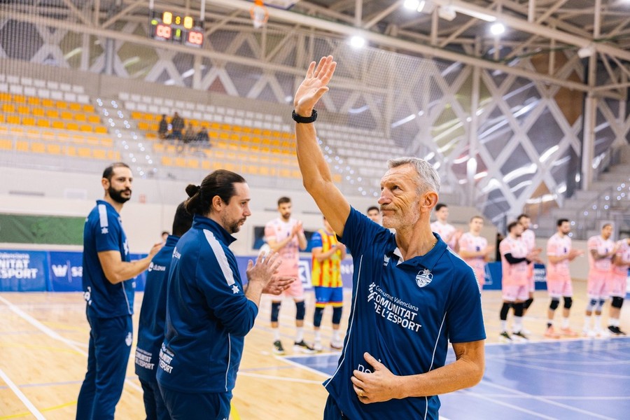 Valencia, Zanini-Conqueridor: separazione senza sanzioni, rottura interna nello staff