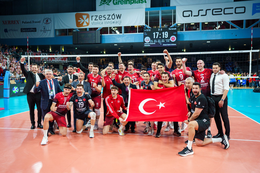Cev Cup: Ankara espugna Rzeszów al tie-break e sogna il primo titolo europeo