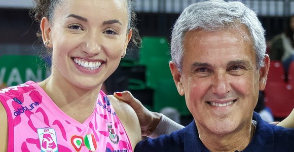 Mondiale per Club: Zé Roberto incanta San Paolo e celebra Gabi, “storia di una numero 10 speciale” Mondiale per Club: Zé Roberto incanta San Paolo e celebra Gabi, “storia di una numero 10 speciale”