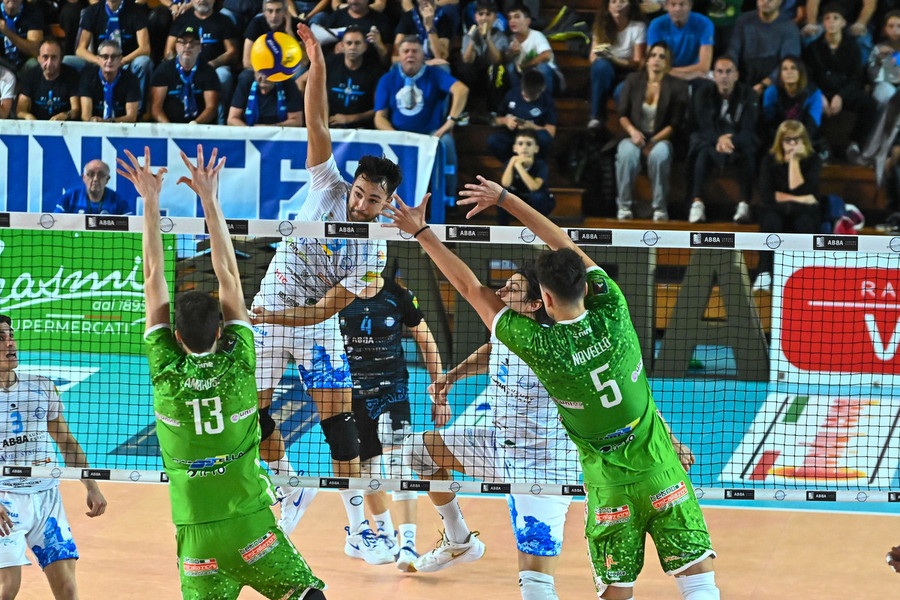 A2 Credem Banca: Pineto: terzo successo consecutivo, Macerata si arrende 3-0 A2 Credem Banca: Pineto: terzo successo consecutivo, Macerata si arrende 3-0