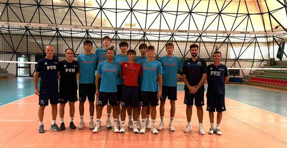 Allianz Milano al lavoro alla Powervolley Academy