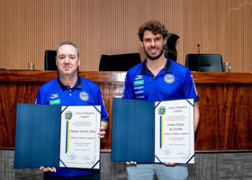 Horacio Dileo e Bruninho con il titolo di Cidadão Campineiro