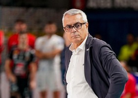 Negli ambienti tedeschi resta aperta l'ipotesi di un interessamento dei BR Volleys per Andrea Anastasi Negli ambienti tedeschi resta aperta l'ipotesi di un interessamento dei BR Volleys per Andrea Anastasi