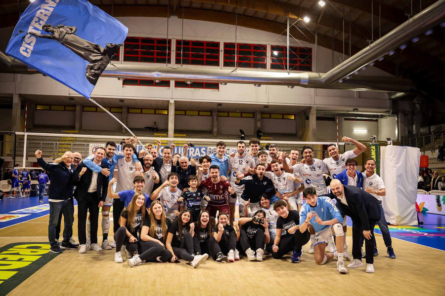 Superlega Credem Banca: Prima vittoria da tre punti per Cisterna. 3-1 a Monza