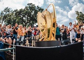 Il trofeo dell’EuroBeachVolley
