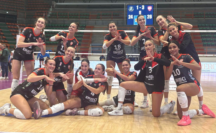 LVF A2 Fineco: Busto Arsizio vince il posticipo con Messina LVF A2 Fineco: Busto Arsizio vince il posticipo con Messina