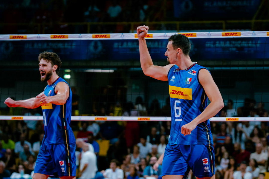 L'Italia durante la sfida con la Germania nella FIPAV Cup Men Elite