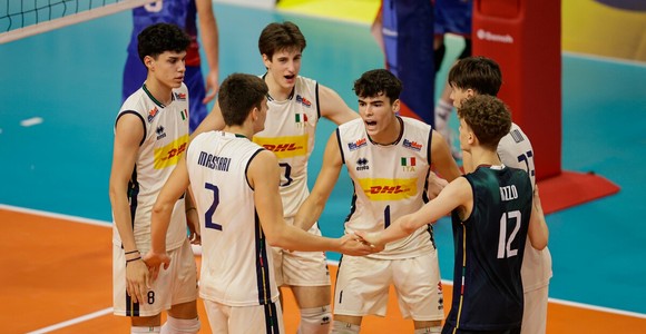 L'Italia Under 18 maschile nella gara europea contro l'Islanda L'Italia Under 18 maschile nella gara europea contro l'Islanda