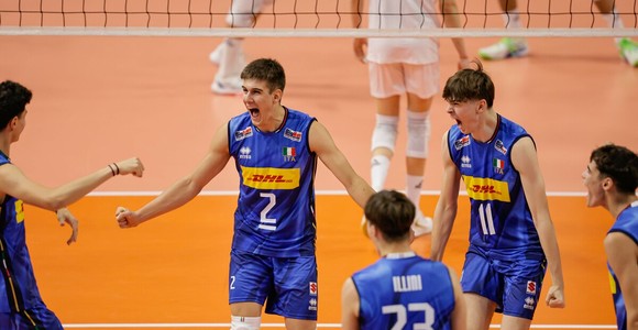 L'Italia Under 18 maschile supera la Serbia al tie break nell'esordio europeo L'Italia Under 18 maschile supera la Serbia al tie break nell'esordio europeo