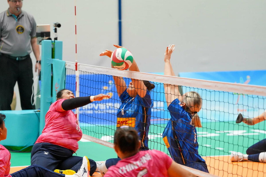 L'Italia femminile di sitting volley nella gara mondiale contro la Thailandia L'Italia femminile di sitting volley nella gara mondiale contro la Thailandia