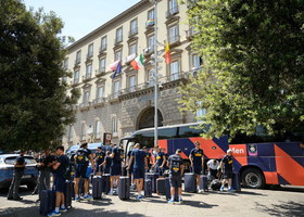 L'arrivo della Nazionale maschile a Napoli per EuroVolley 2026 L'arrivo della Nazionale maschile a Napoli per EuroVolley 2026