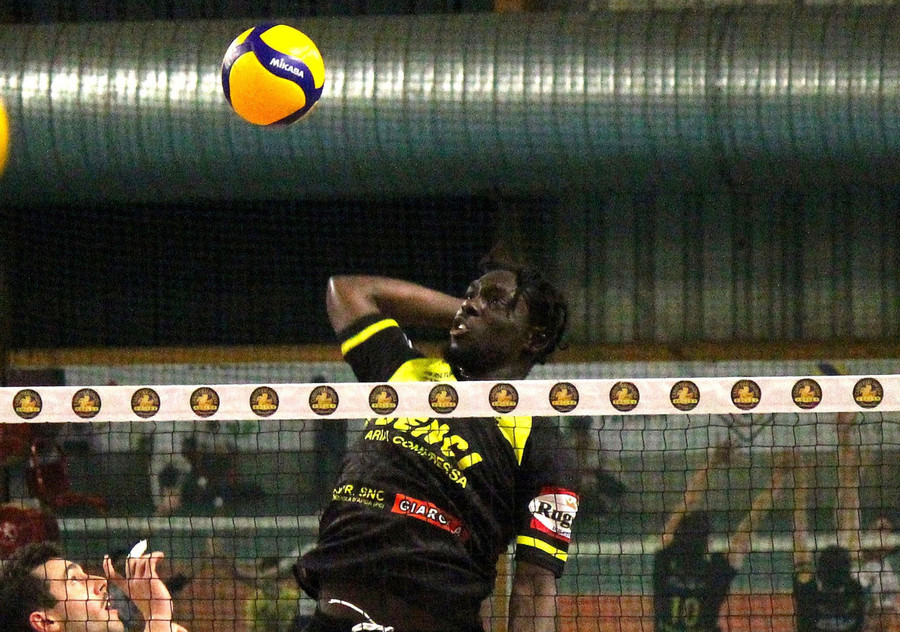 Daniel Imokahi, centrale della Canottieri Ongina