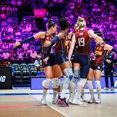 L'Italia supera l'Ucraina 3-1 all'esordio nella Pool 8 di Hong Kong L'Italia supera l'Ucraina 3-1 all'esordio nella Pool 8 di Hong Kong