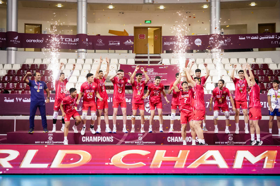 L'Iran festeggia il primo titolo mondiale maschile Under 17 L'Iran festeggia il primo titolo mondiale maschile Under 17