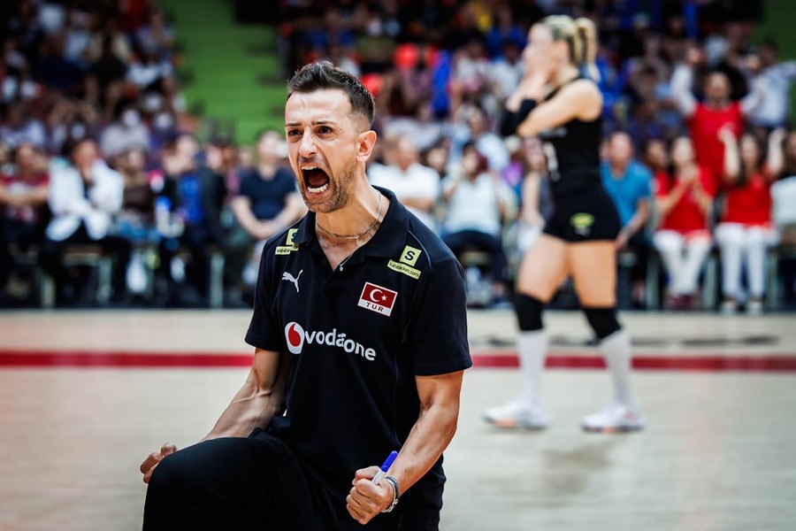 Mondiale F.: Santarelli, &quot;Un risultato incredibile, ma ora testa alla finale. Siamo un po’ pazzi, ma possiamo sognare&quot;