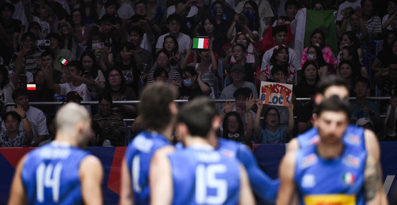 VNL: Lezione di polacco...3-0 per Leon e c. Azzurri: la prima medaglia è d'argento