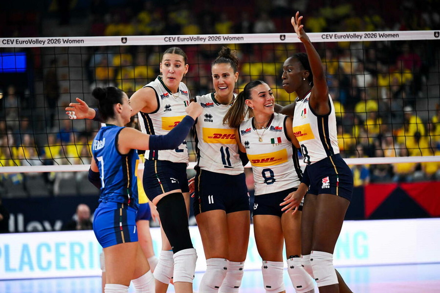 L'Italia durante la vittoria contro la Svezia agli EuroVolley 2026