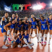Le azzurre aprono l'Europeo All'Arena di Verona. Antropova debutto azzurro