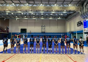 La Nazionale B femminile schierata prima dell'amichevole contro la Romania La Nazionale B femminile schierata prima dell'amichevole contro la Romania