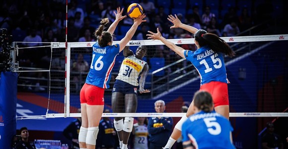 L'Italia supera la Repubblica Ceca nella Pool 5 di VNL a Pasig City