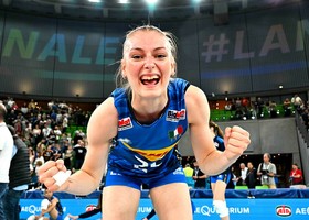 Linda Manfredini in maglia azzurra