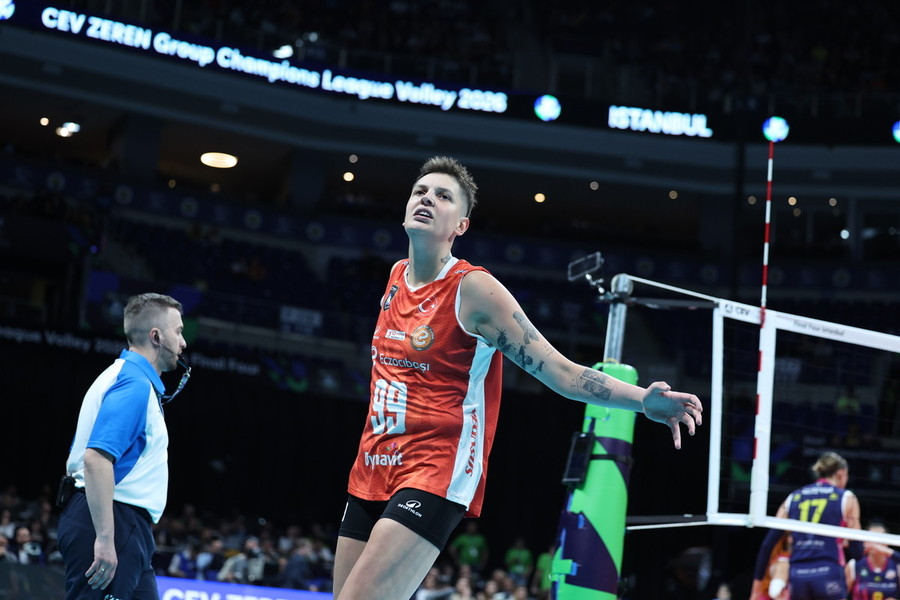 Champions League F.: Incubo turco. In finale va l'Eczacibasi, 3-2 allo Scandicci