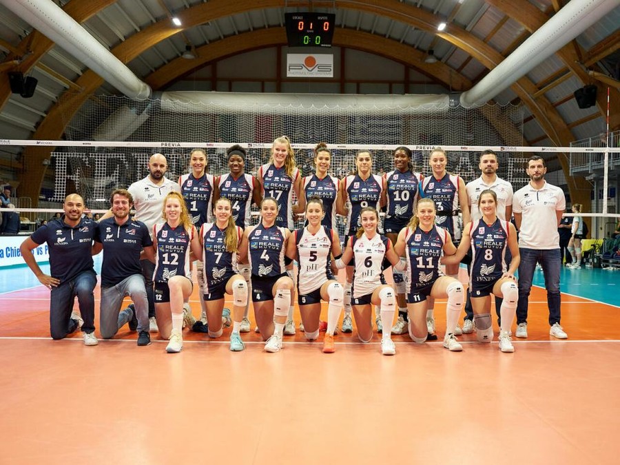 Challenge Cup F.: Ottavi, Chieri vince 3-0 la gara di andata con il Panathinaikos