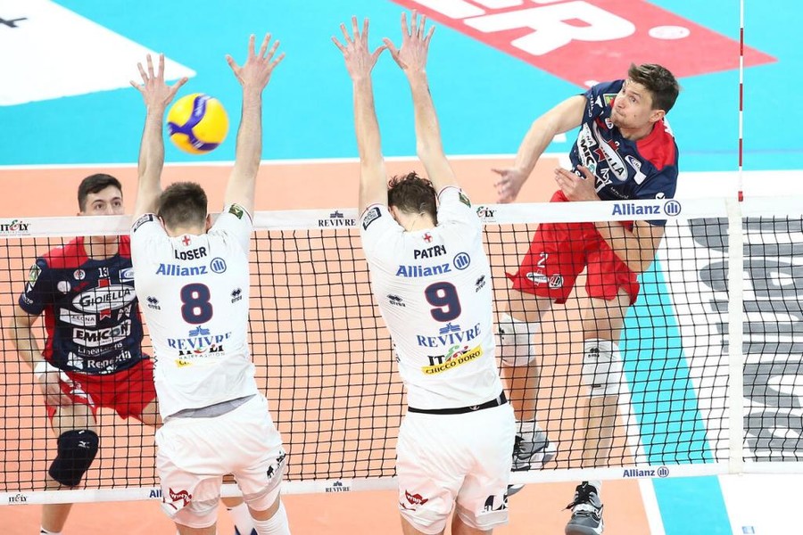 Qatar: Arriva anche Oleg Antonov
