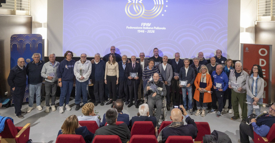 La celebrazione degli 80 anni FIPAV alla Spezia. La celebrazione degli 80 anni FIPAV alla Spezia.