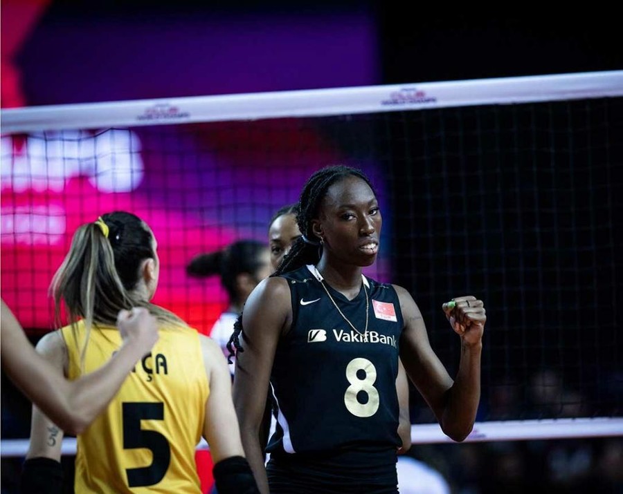 Mondiale per Club: Il Vakif è in semifinale. 3-0 al Minas, 22 punti di Egonu