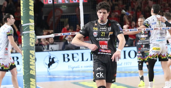 Mattia Bottolo con la maglia della Lube Mattia Bottolo con la maglia della Lube
