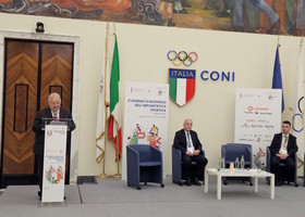 Giuseppe Manfredi durante la Giornata Nazionale dell’Impiantistica Sportiva Giuseppe Manfredi durante la Giornata Nazionale dell’Impiantistica Sportiva