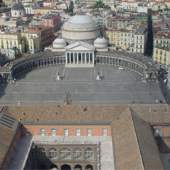 Piazza Plebiscito a Napoli, sede della gara inaugurale dell'Europeo 2026